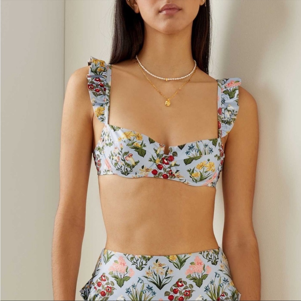 Agua bendita bathing suit top only. Size Medium.